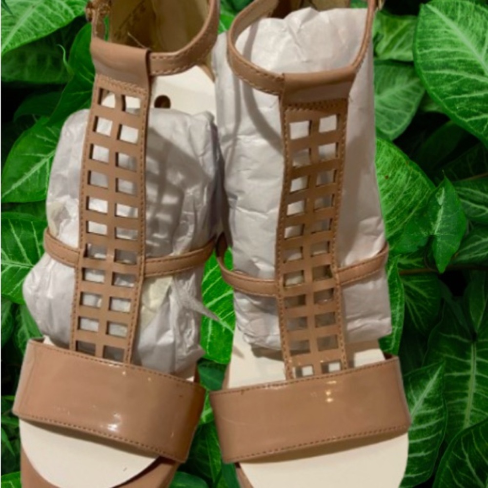 Kardashian Kollection Helen Nude stiletto heels/open toe size 9 & ankleT strap - Picture 6 of 13